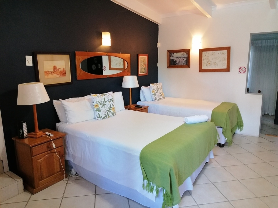 7 Bedroom Property for Sale in Baysville Eastern Cape